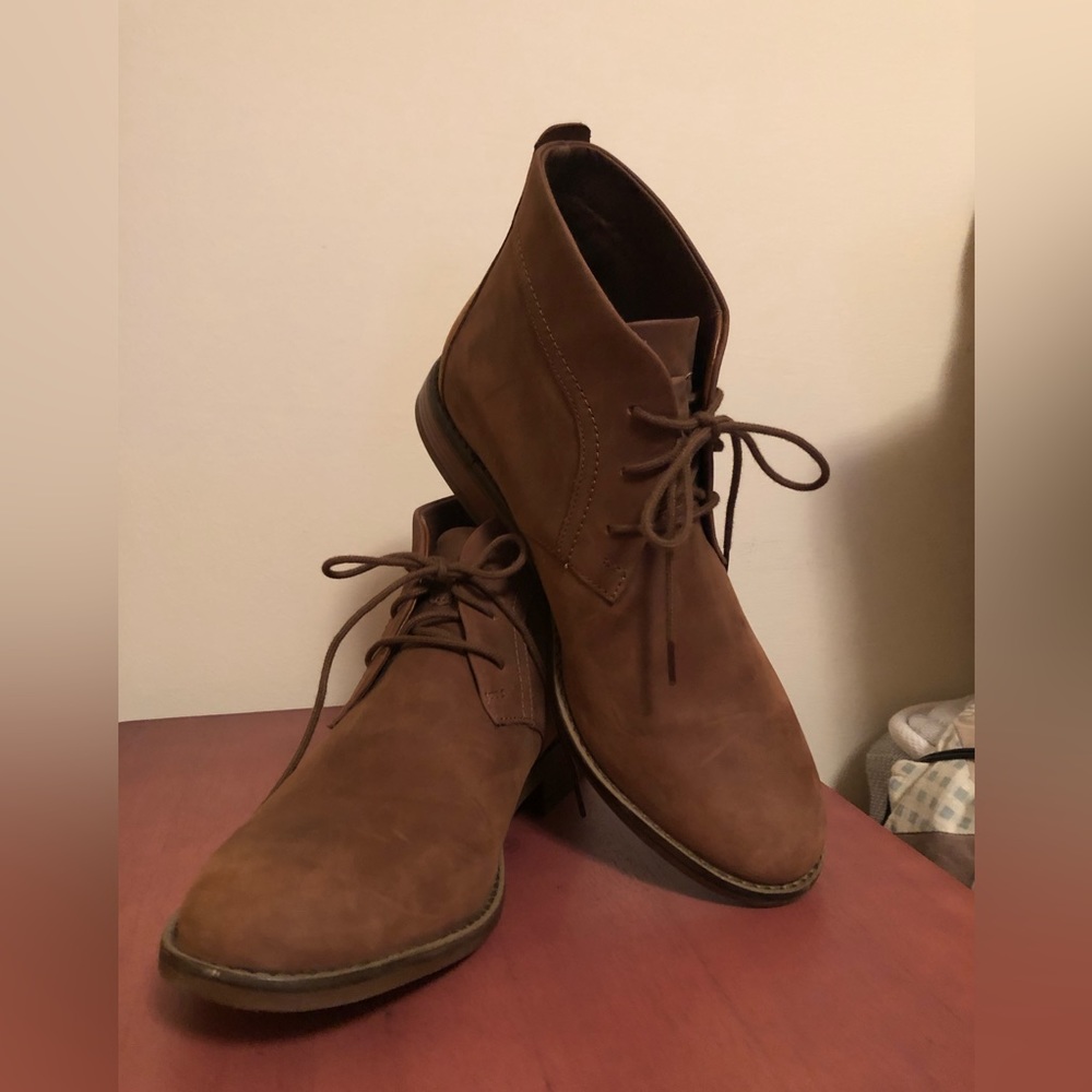 Clark’s Chukka Boots - Women’s size 10.5 M